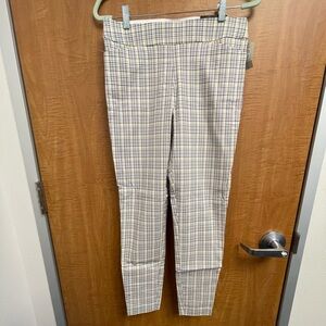 Maurices Yellow and Black Checkered Pull on skinny pants